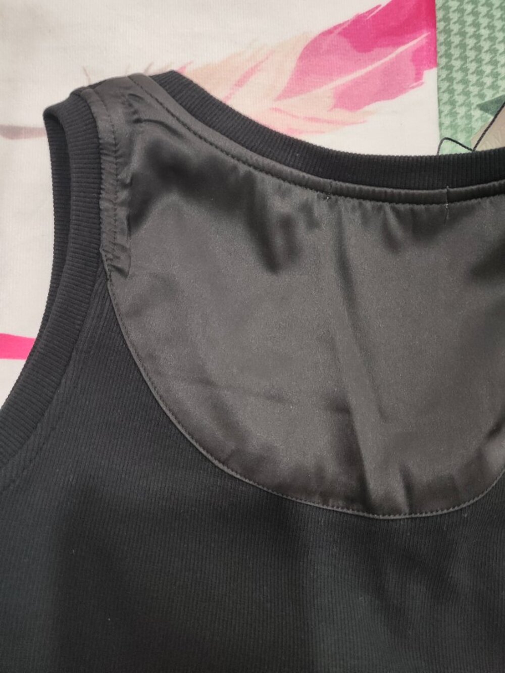 Loewe Embroidered Cropped Ribbed Tank Top - Picture 5 of 5